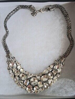 JOE FRESH STATEMENT SILVER CRYSTALl BIB  NECKLACE